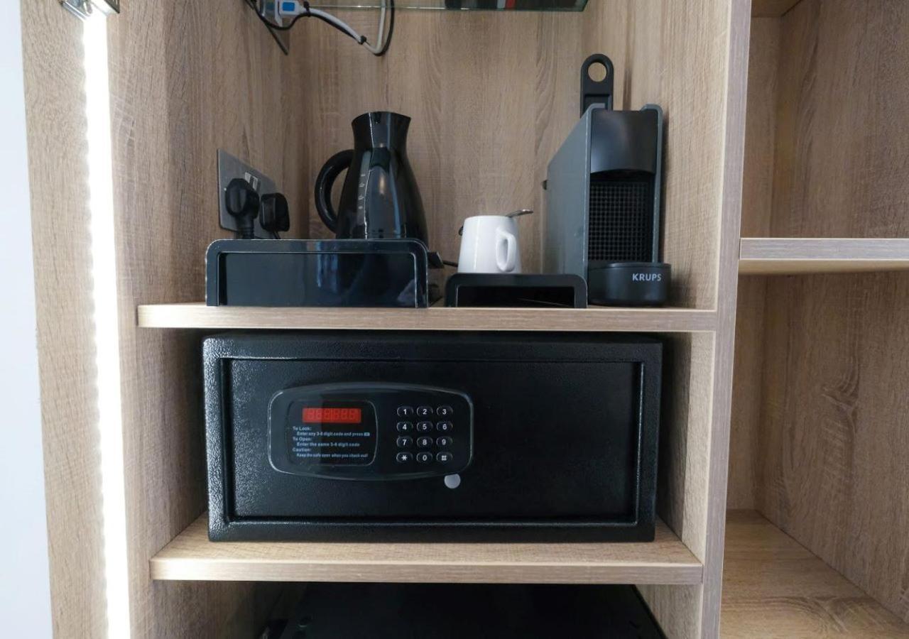 Small Single Room