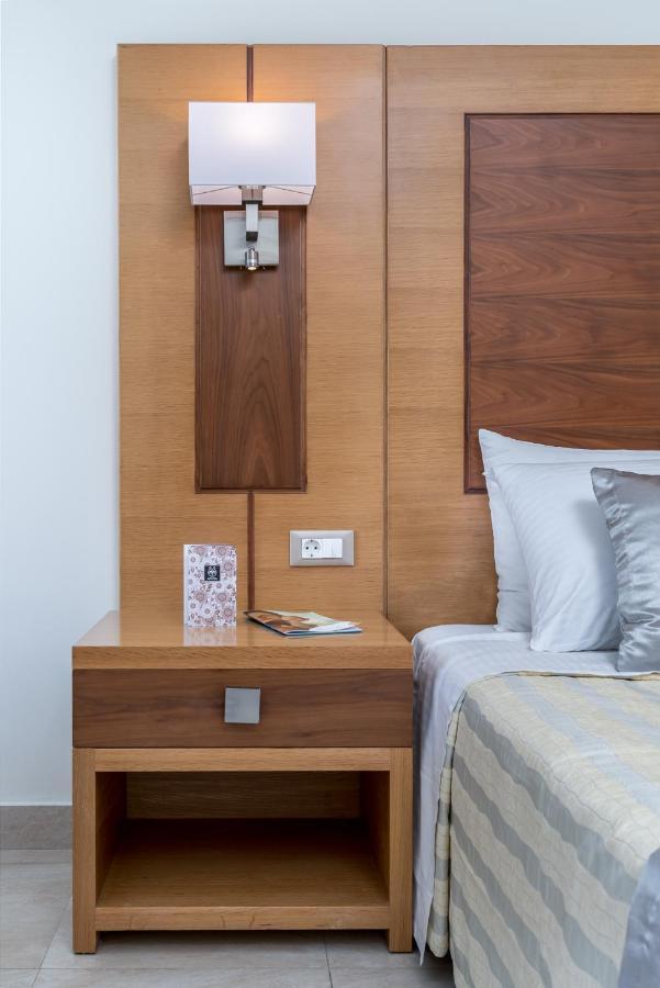 Single Room with Garden View,1165165929:JPEG