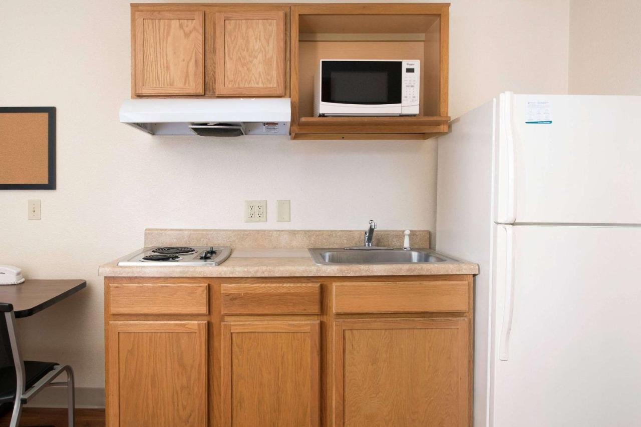 Double Room with Two Double Beds - Accessible/Non-Smoking