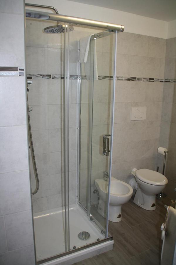 Triple Room Private Bathroom