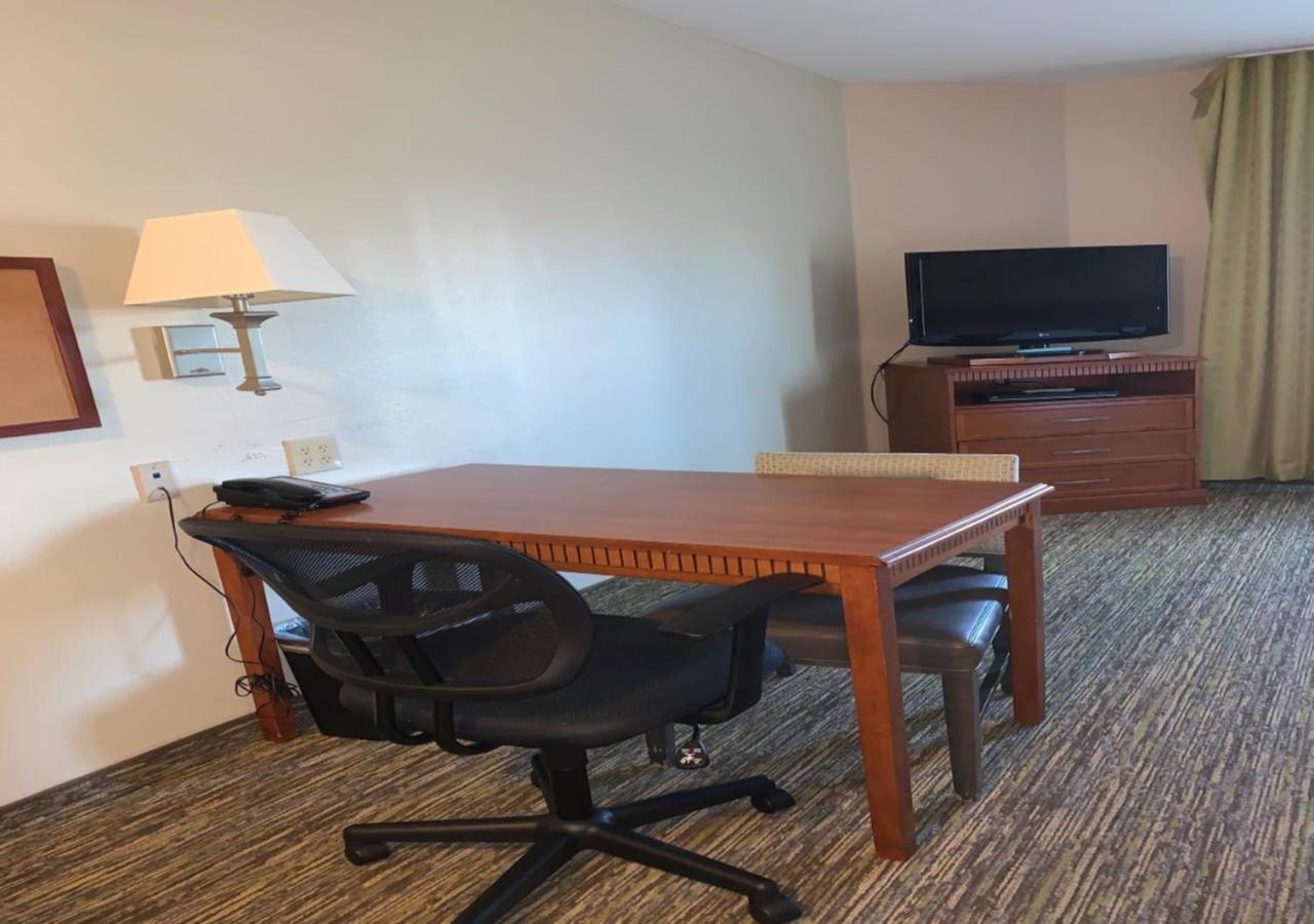 Studio Suite,1038208378:JPEG
