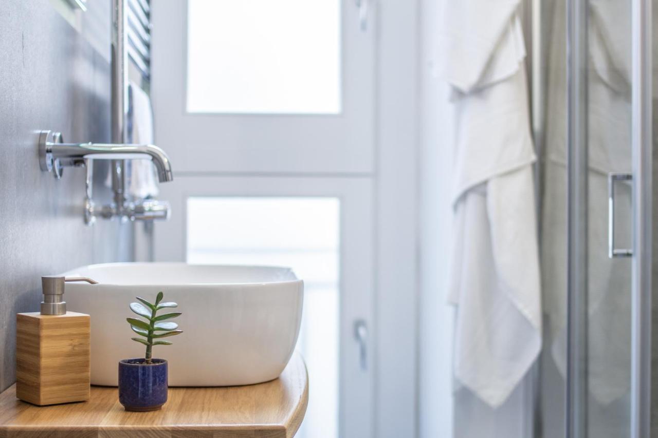 Double Room Private External Bathroom