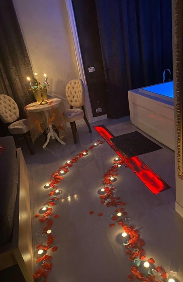 Deluxe Suite Spa Bath