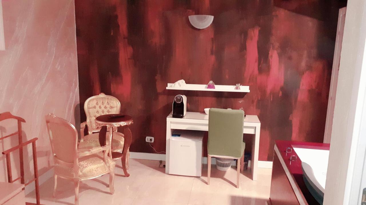 Deluxe Double or Twin Room Spa Bath