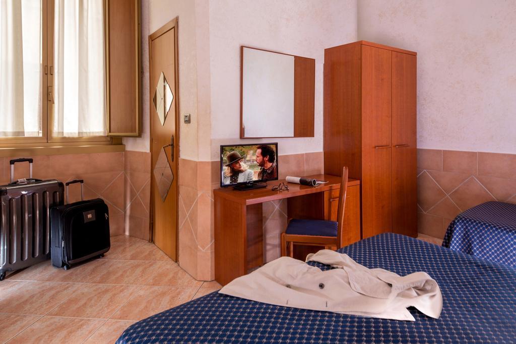 Fünfbettzimmer