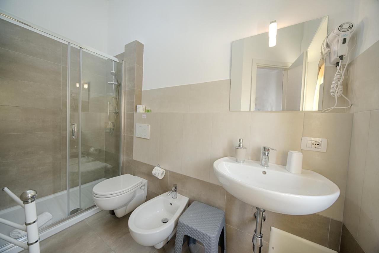 Double Room with Balcony,1117138287:JPEG