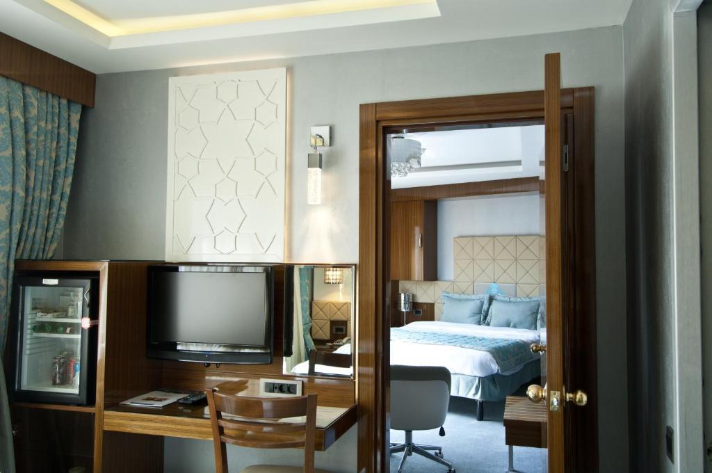 Family Connection Room with Sea View,1349067812:JPEG