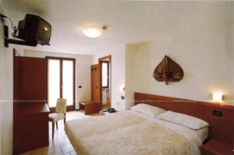 Single Room,11392207:JPEG