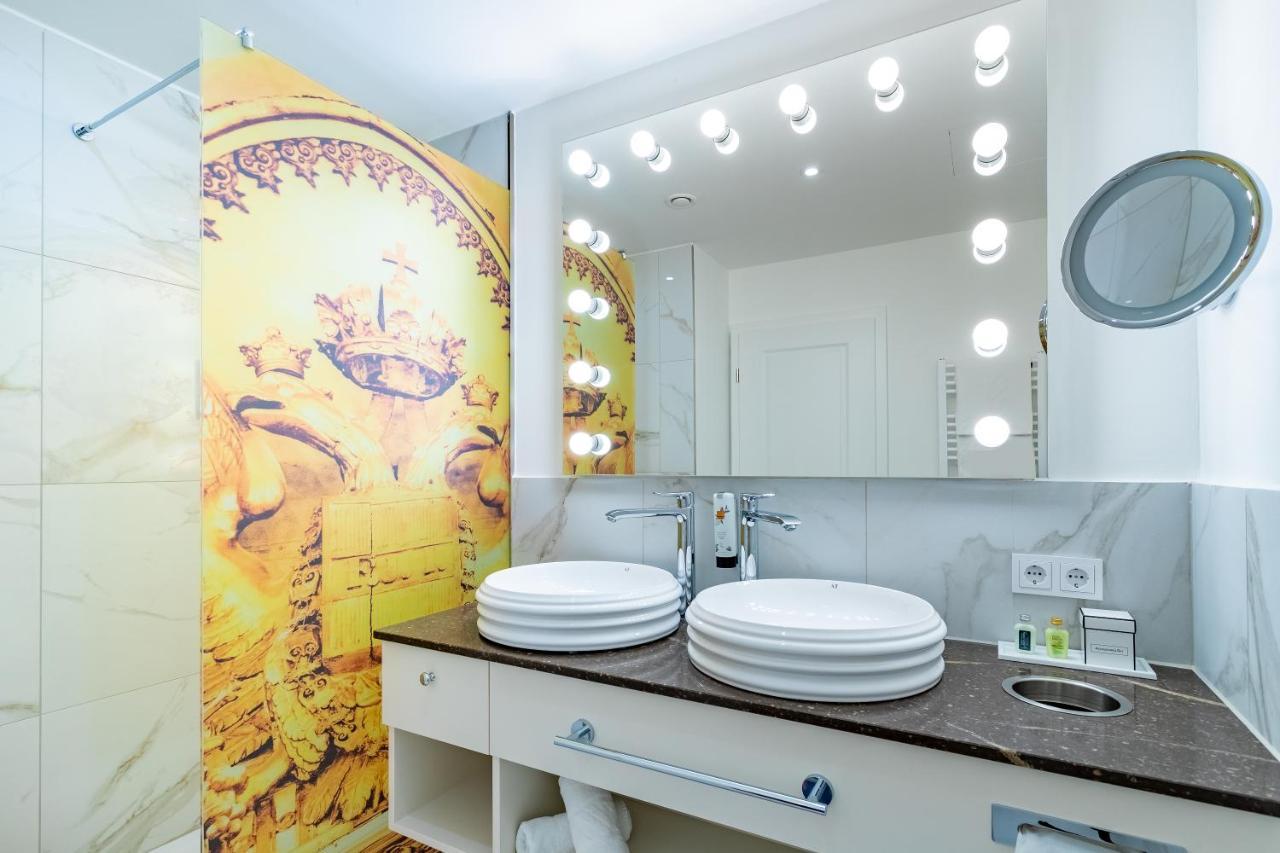 Superior Junior Suite