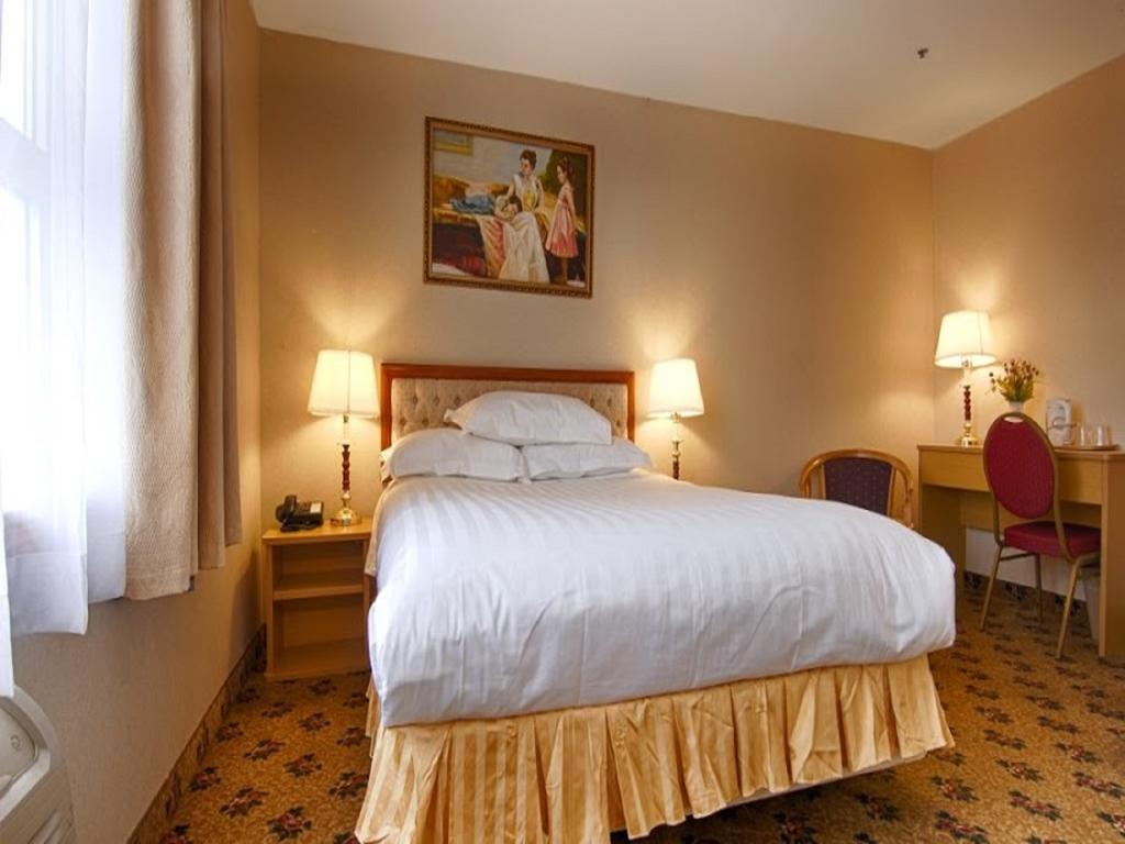 Quarto com Cama King-size