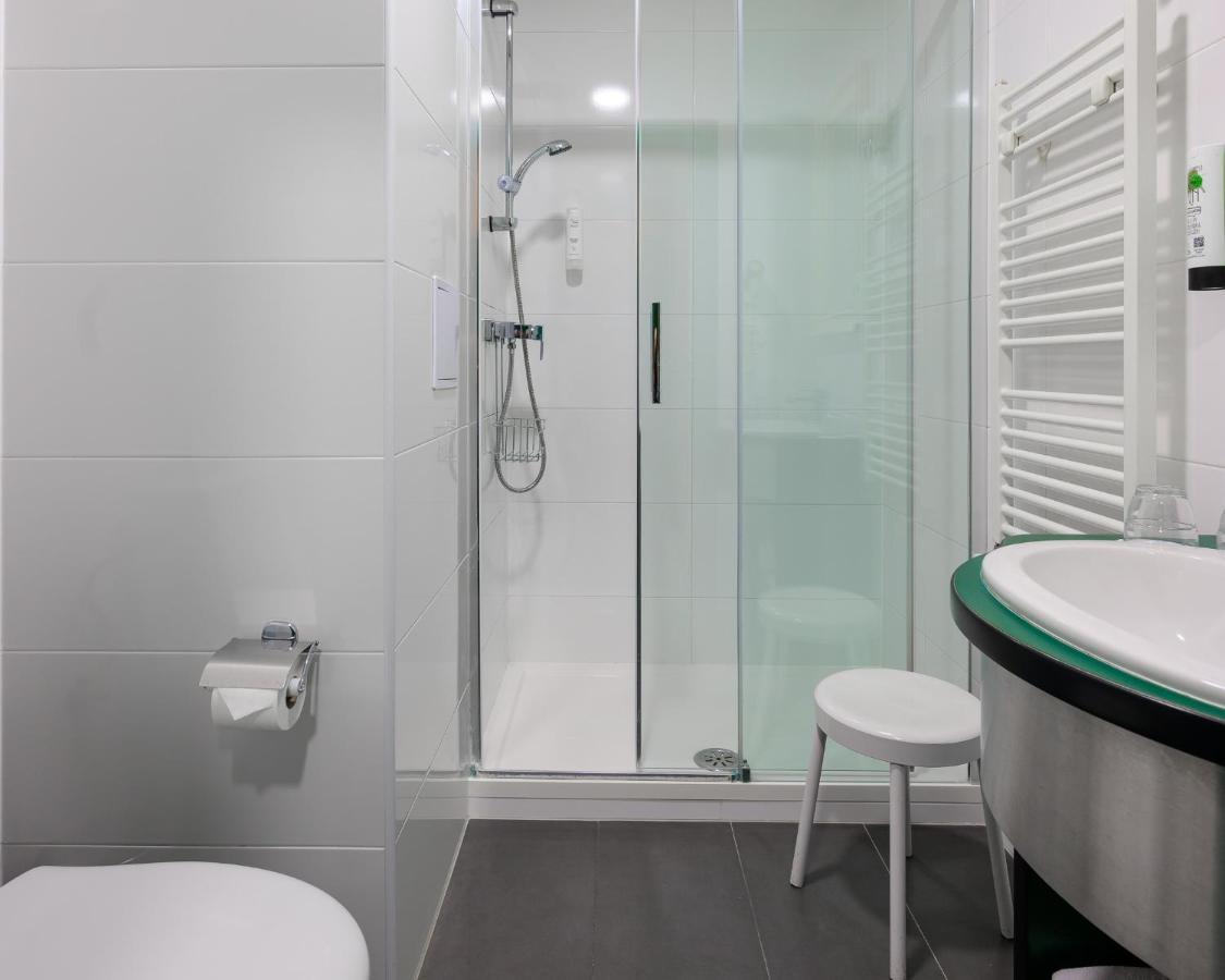 Comfort Kamer met uitzicht op straat