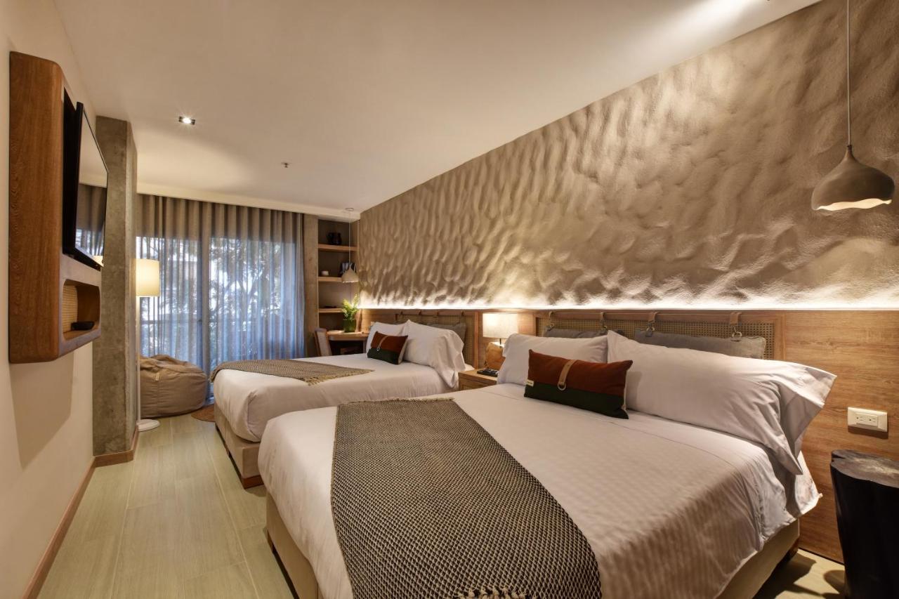 Deluxe Double Room with Balcony,1187415322:JPEG