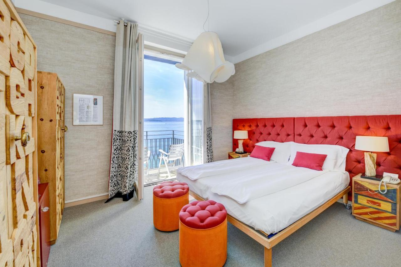 Deluxe Double Room Lake View