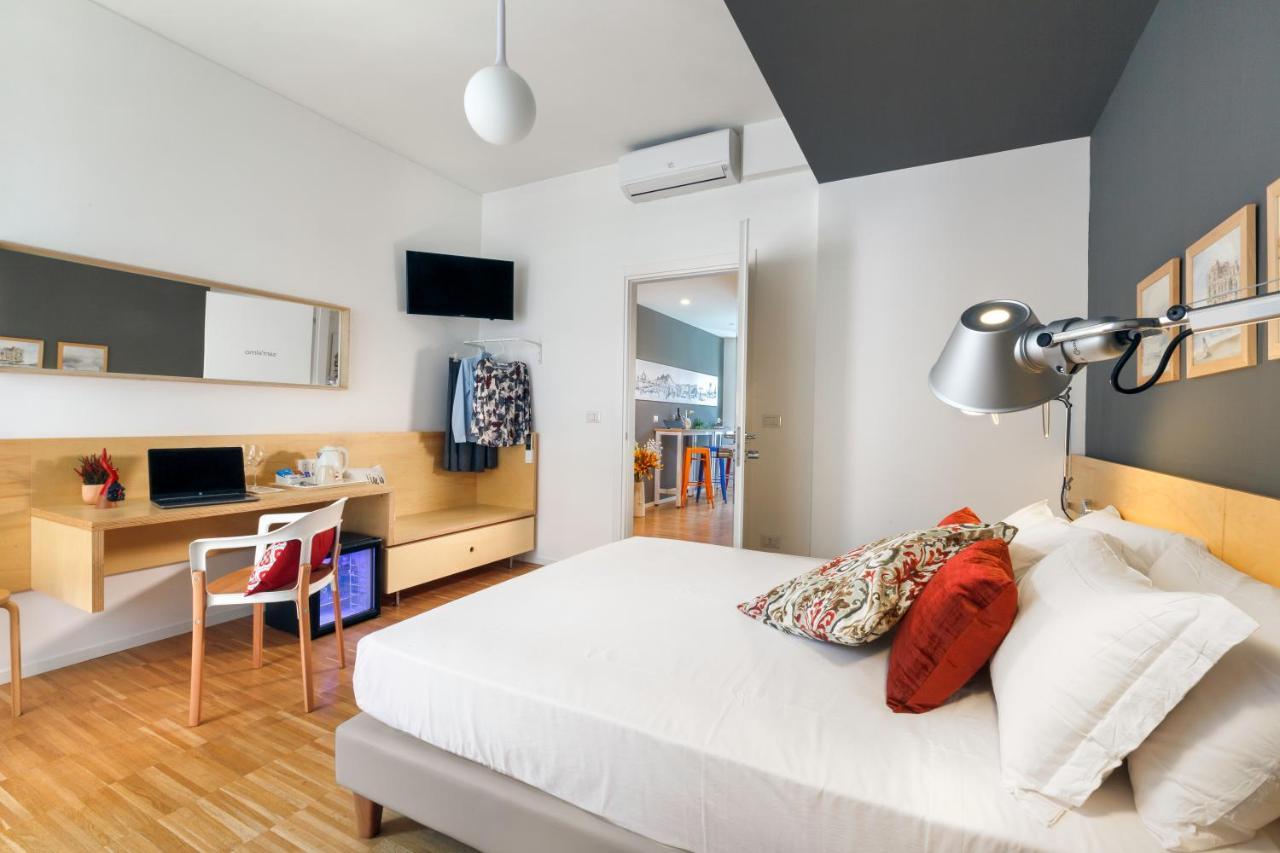 Double Room Private External Bathroom