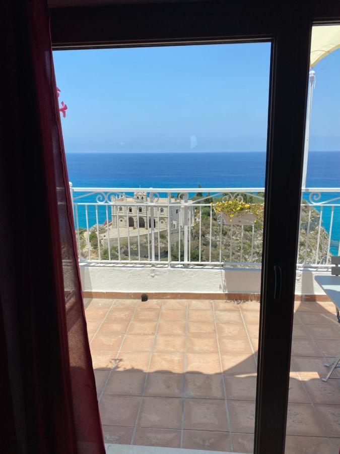 Deluxe Triple Room with Sea View,1259016046:JPEG