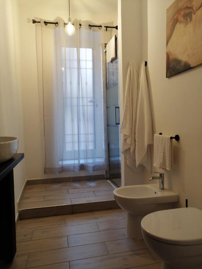 Double Room with Private Bathroom,1262631775:JPEG