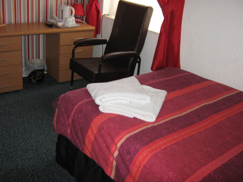 Double Room Private Bathroom,442379892:JPEG