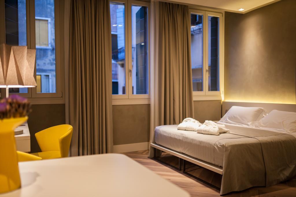 Queen Suite Garden View Turkish Bath