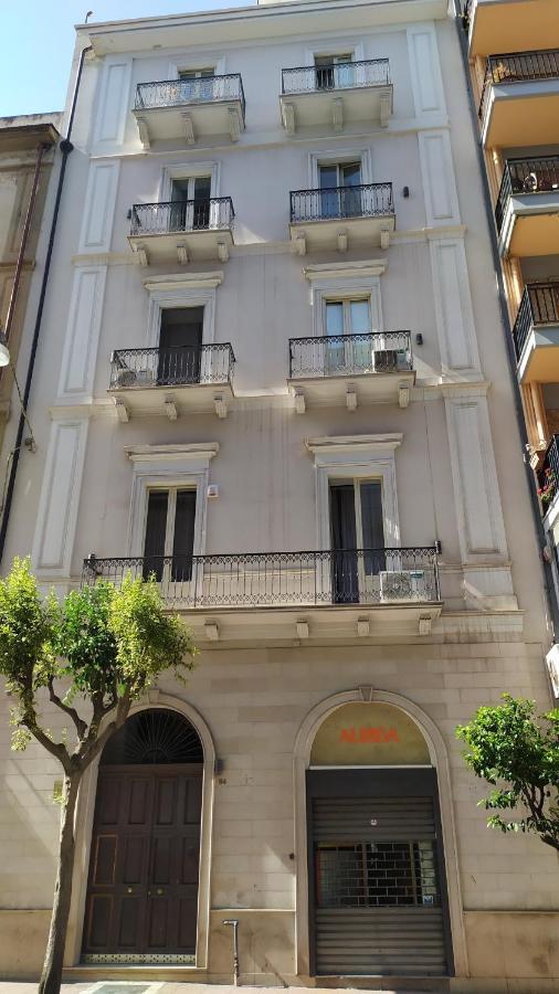 Apartment with Balcony,1291162894:JPEG