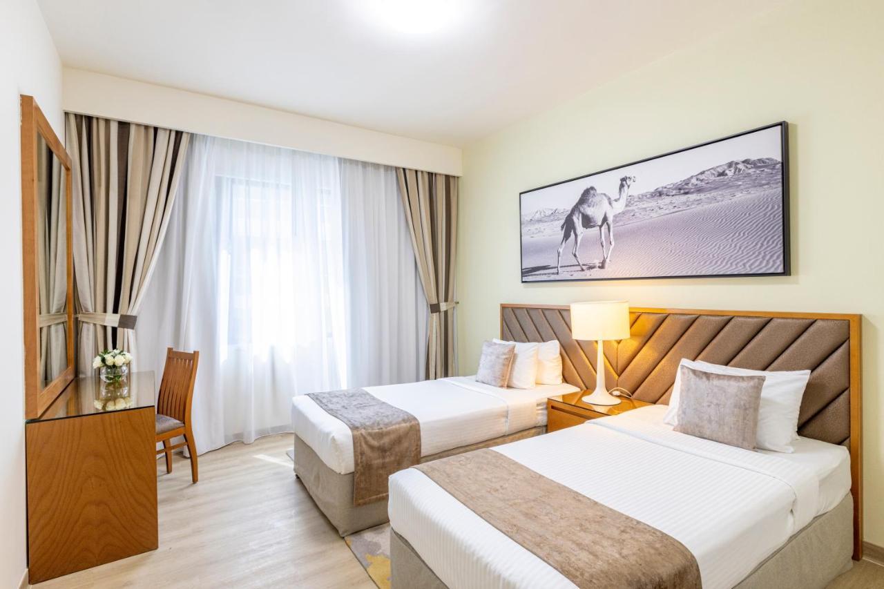 Premier Three Bedroom Suite Balcony