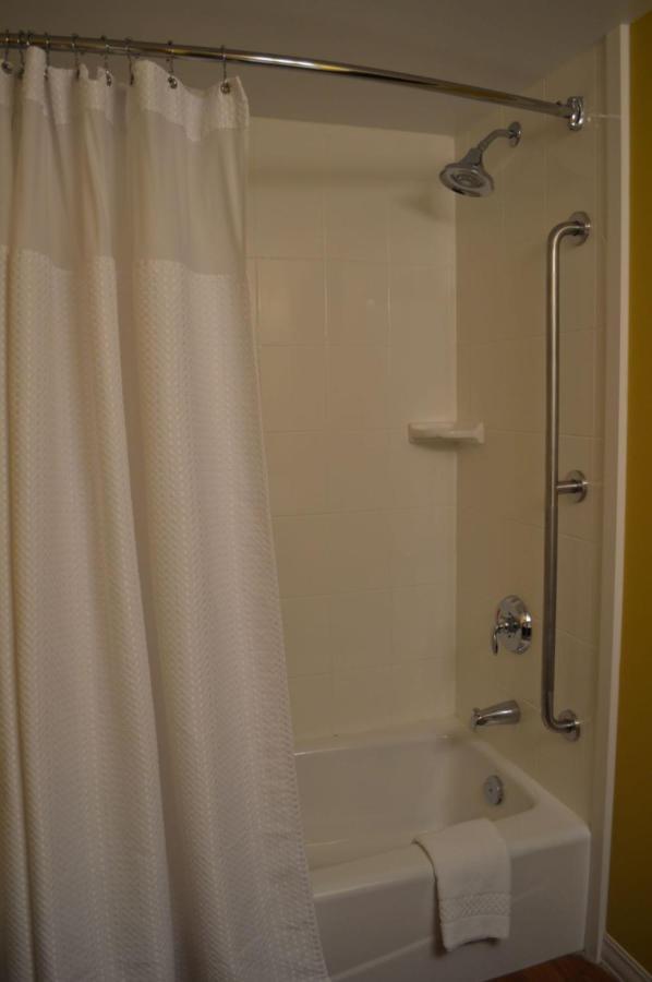 Queen Studio with Two Queen Beds,1360974503:JPEG