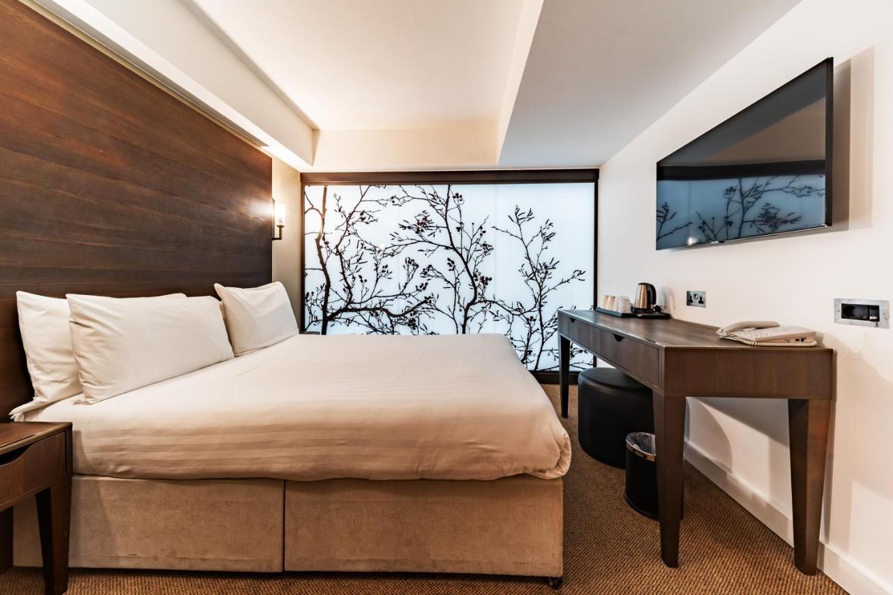 Deluxe Double Room Windowless