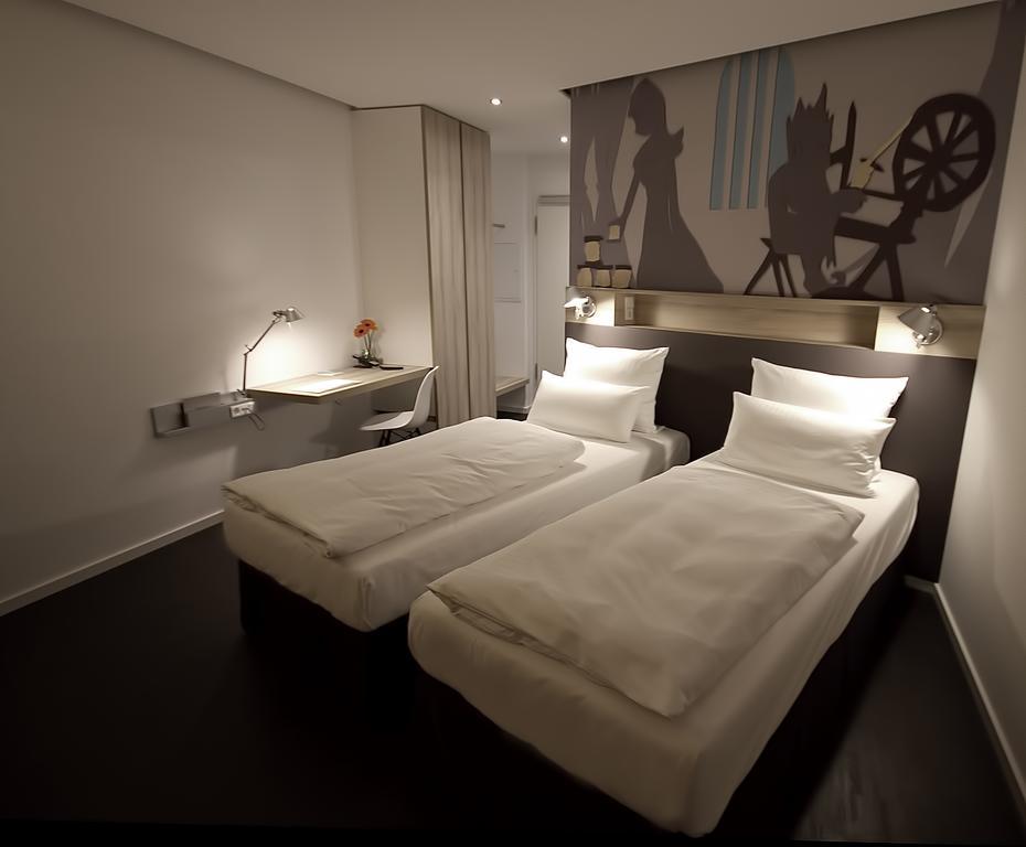 Tweepersoonskamer met 2 Aparte Bedden