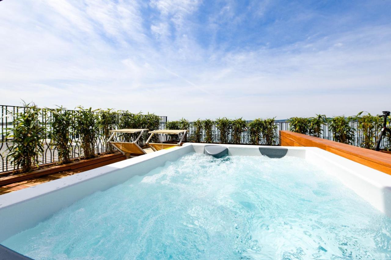 Double Room Spa Bath