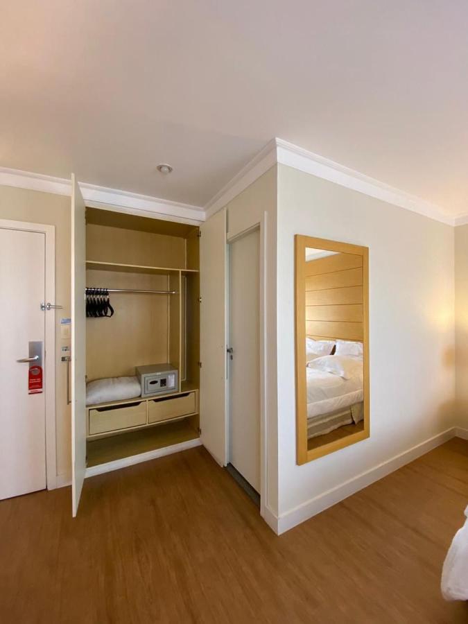 Standard Suite,1407184592:JPEG