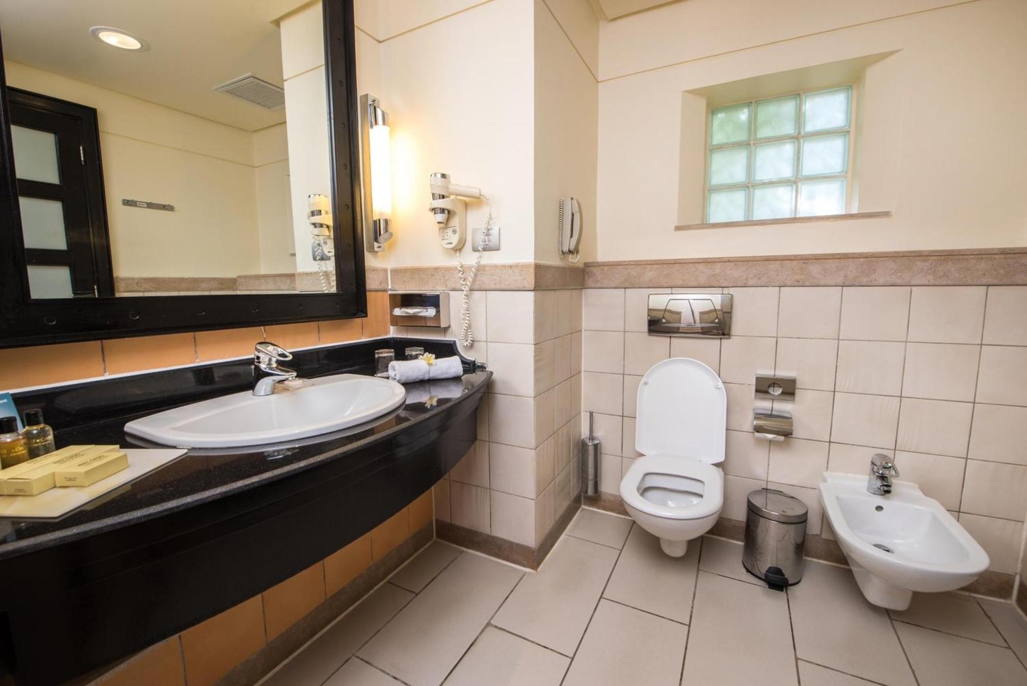 Habitación Familiar (2 adultos y 2 niños)