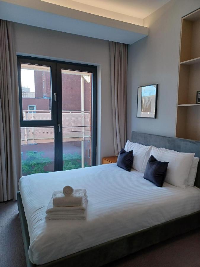 Penthouse Apartment,1478295751:JPEG
