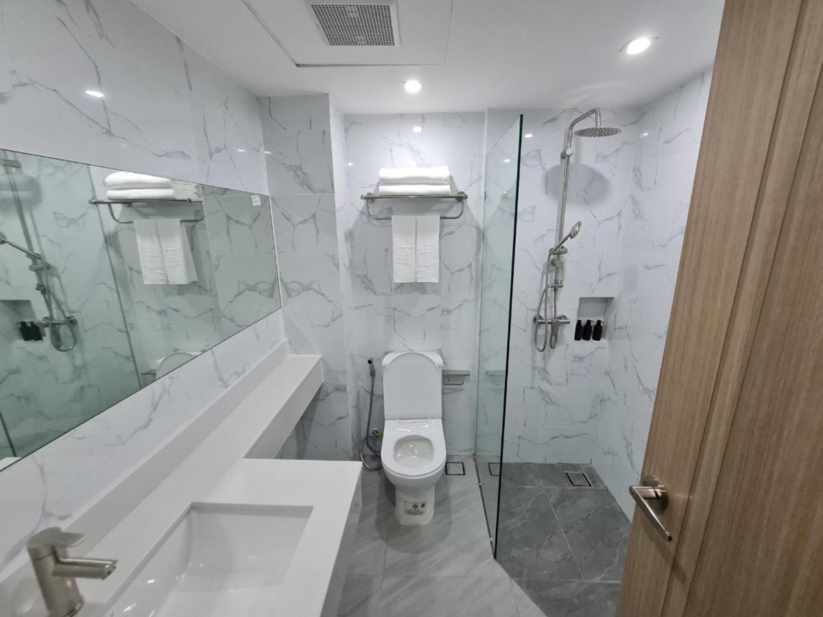 Double Room with Private Bathroom,1480637051:JPEG
