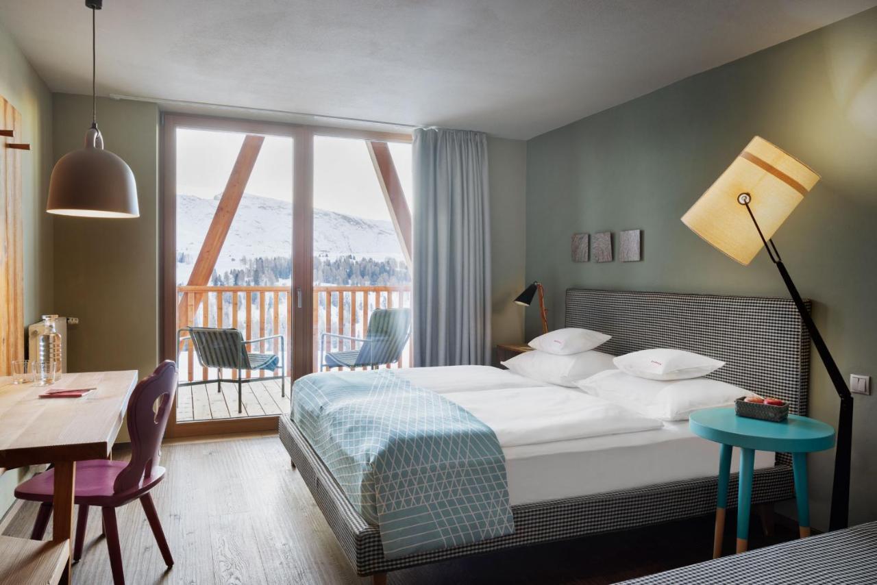 Double Room Balcony Mountain View