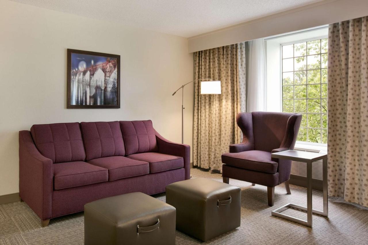 King Suite with Kitchenette - Non-Smoking,1498914664:JPEG