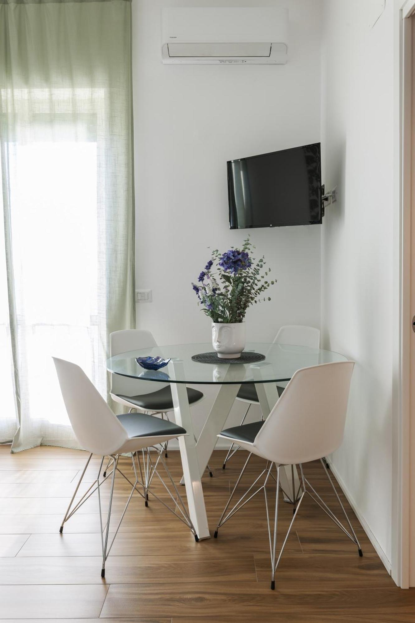 Studio Apartment Sea View