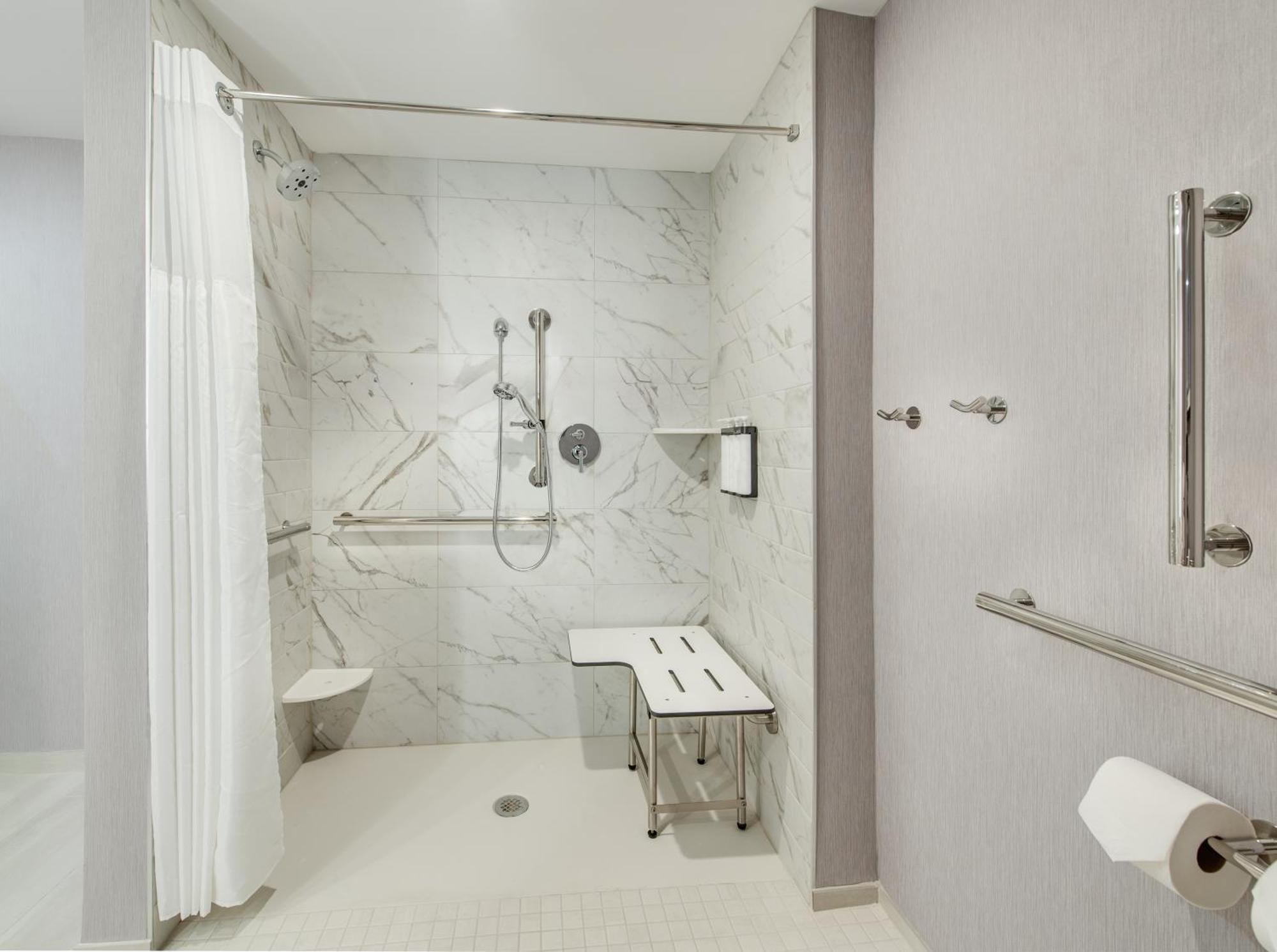 Queen Room with Two Queen Beds, Sofa Bed and Roll-in Shower - Disability Access,1555228171:JPEG