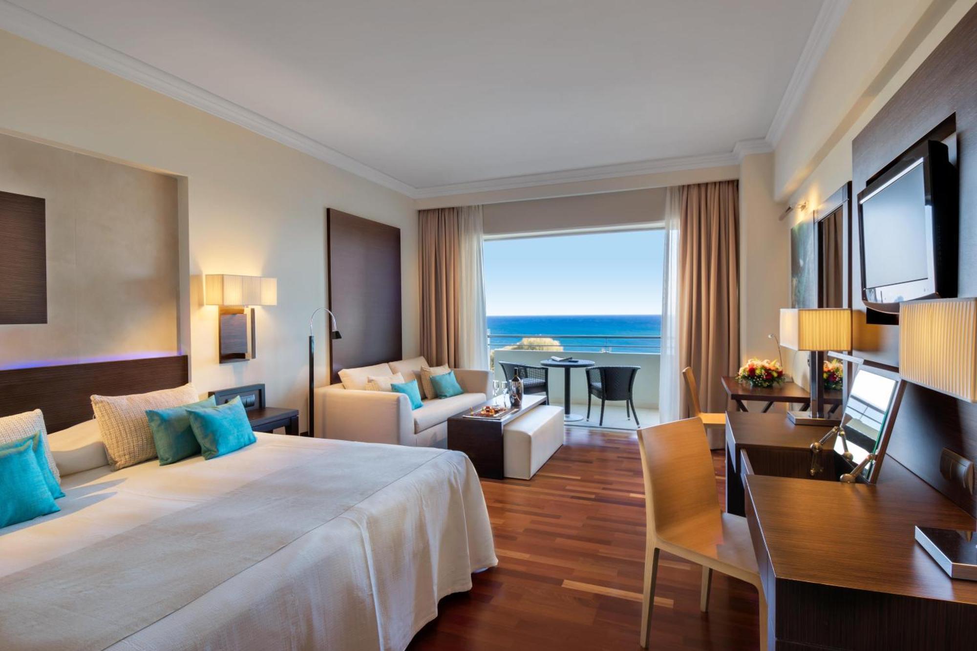 Elite Club Superior Room with Sea View