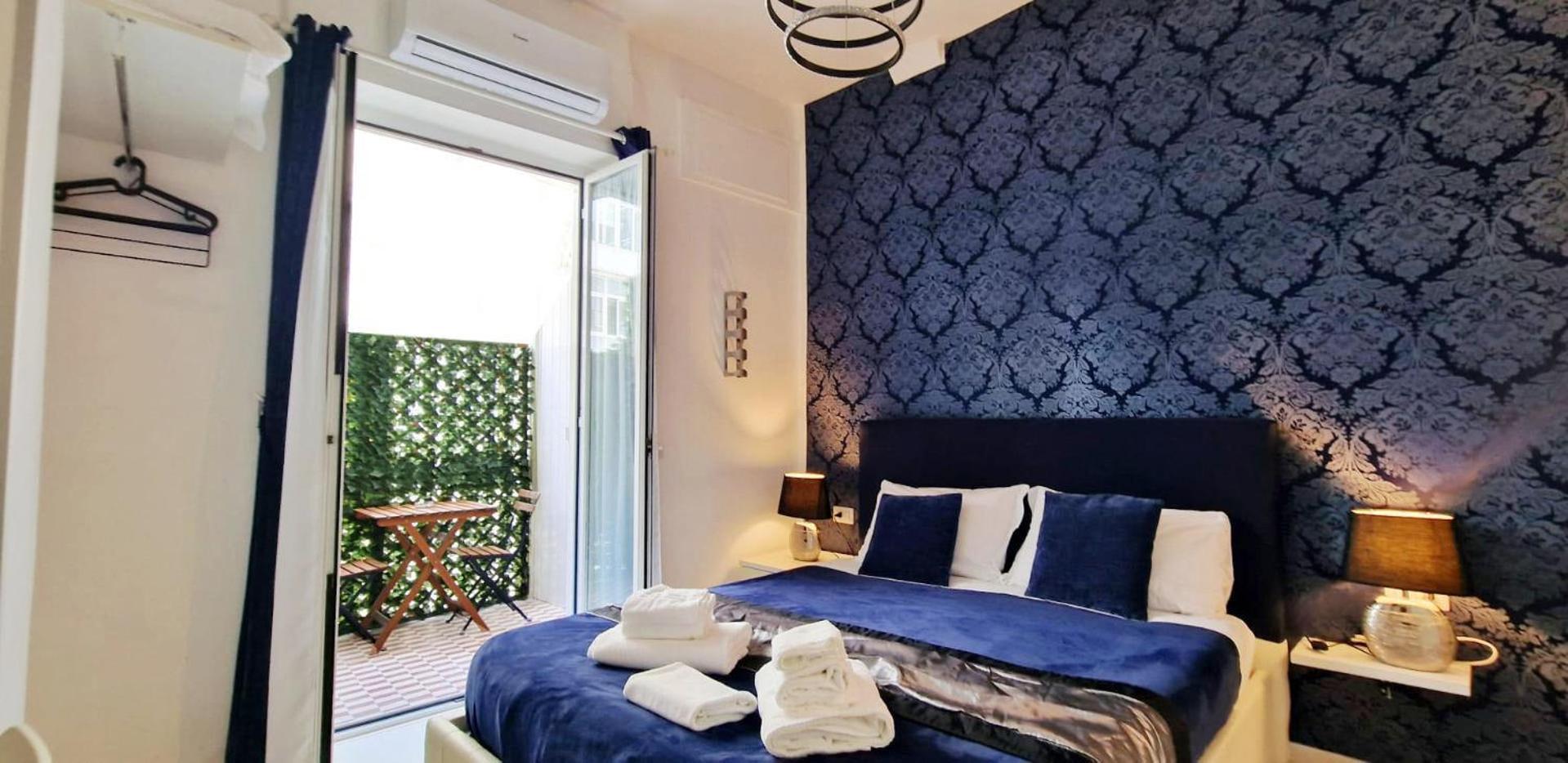 Deluxe Double Room with Balcony,1578489782:JPEG
