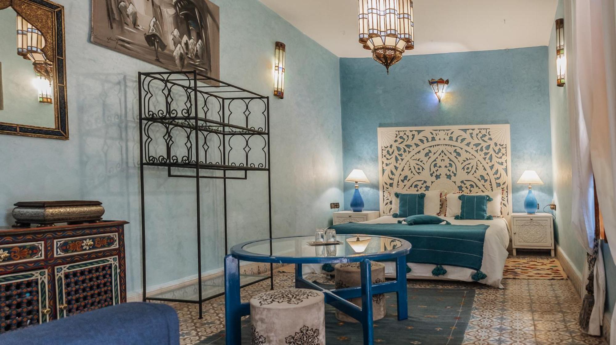 Dreibettzimmer mit eigenem Bad