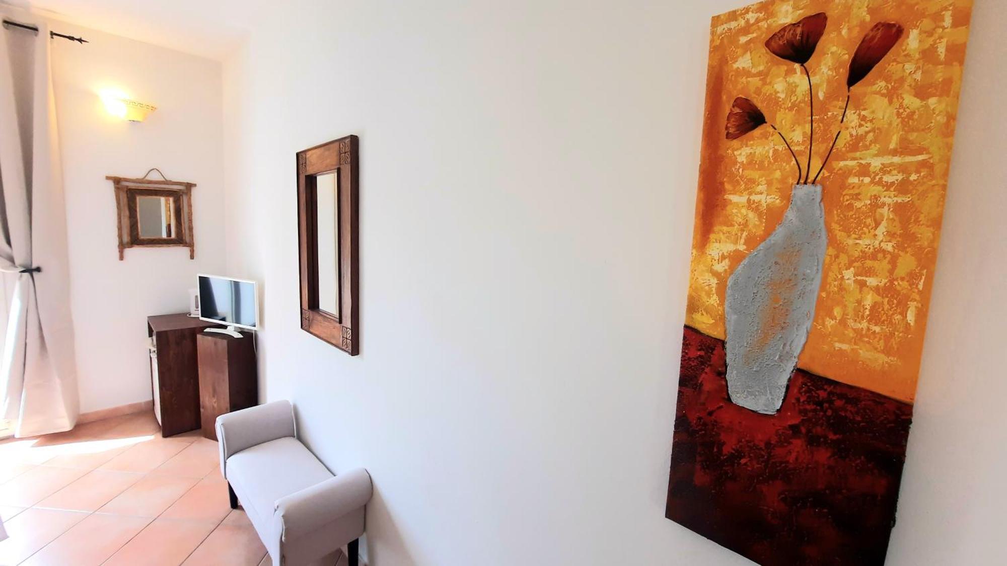 Triple Room,1587511939:JPEG