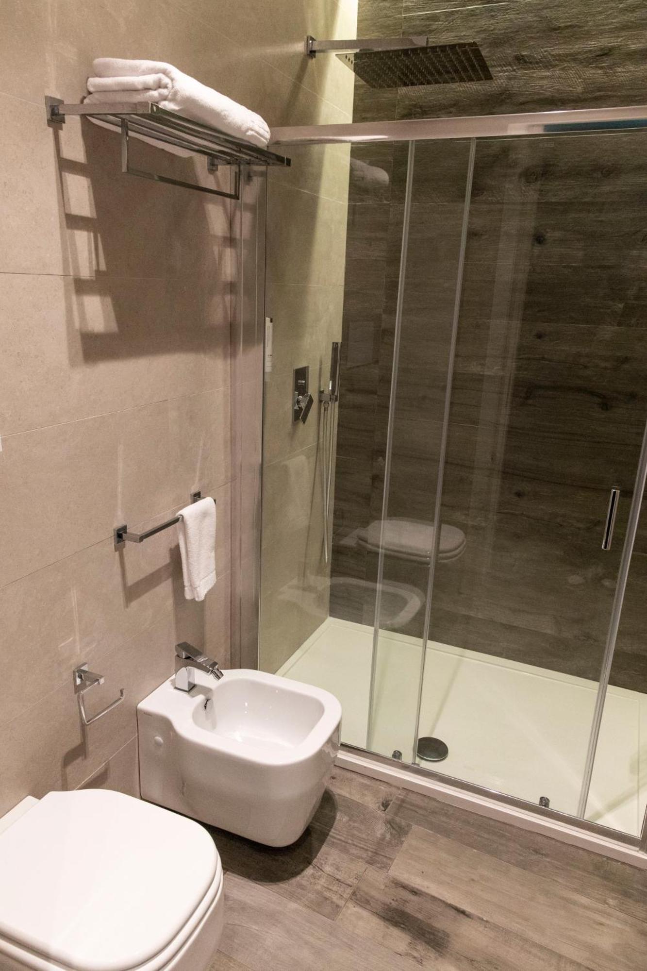 Comfort Quadruple Room