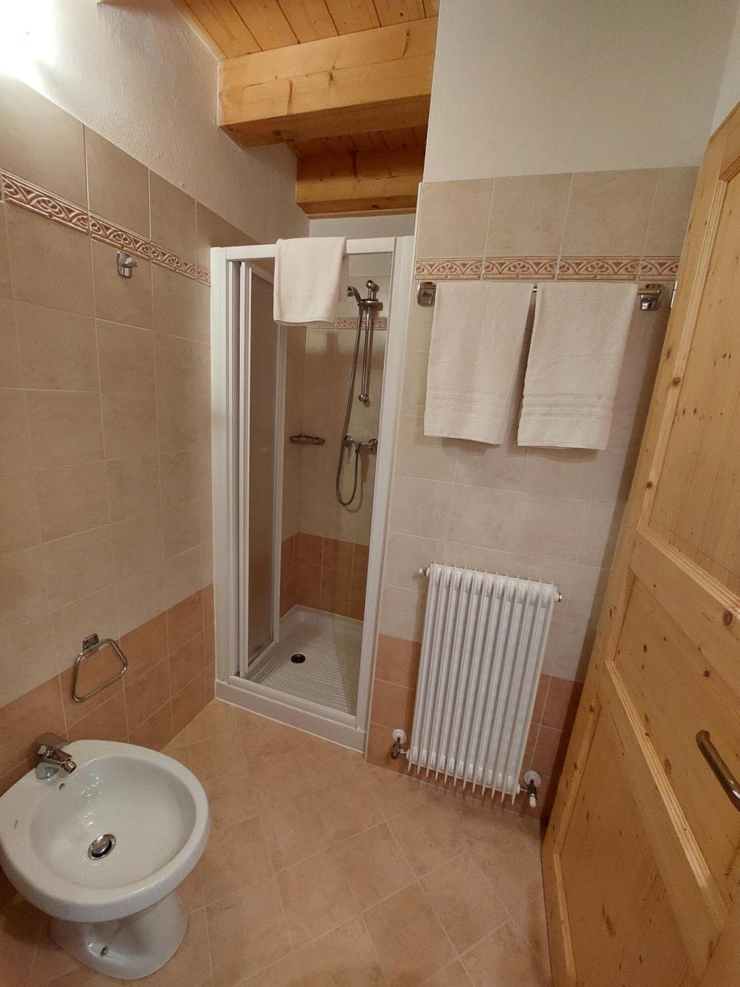 Double Room Private Bathroom