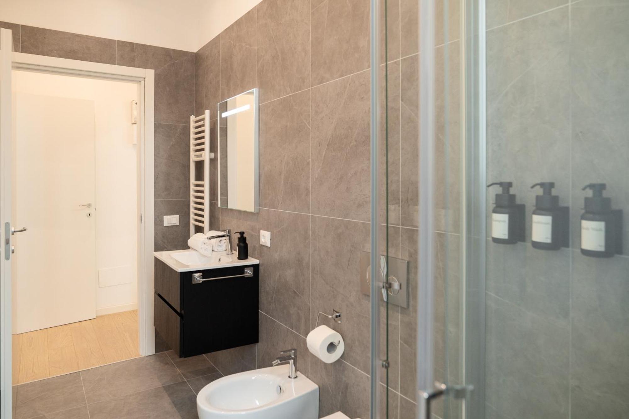 Superior One-Bedroom Apartment Balcony
