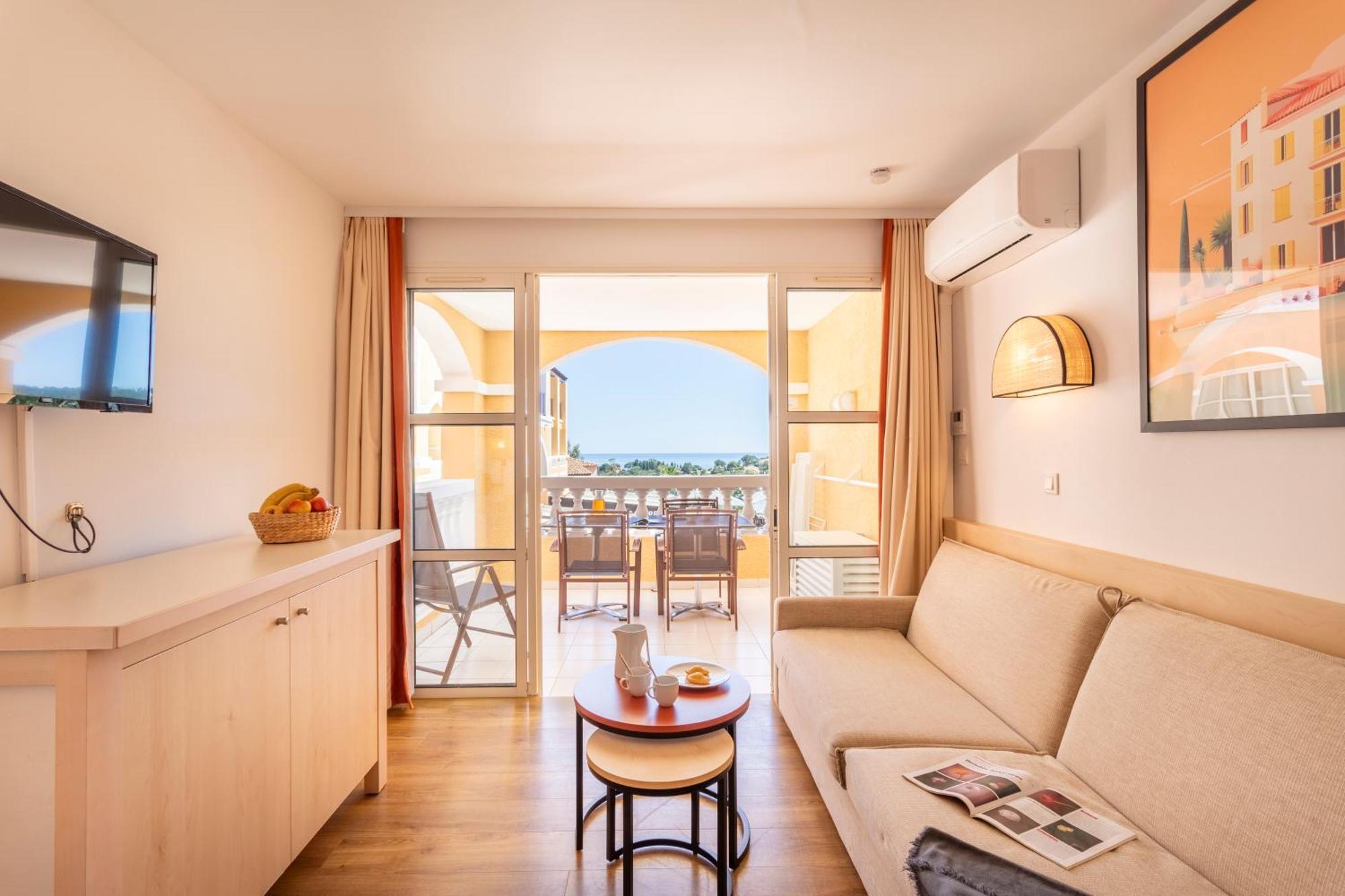 Studio with Sleeping Alcove, Air Conditioning and Terrace (4 People) - Sea View,1596013787:JPEG