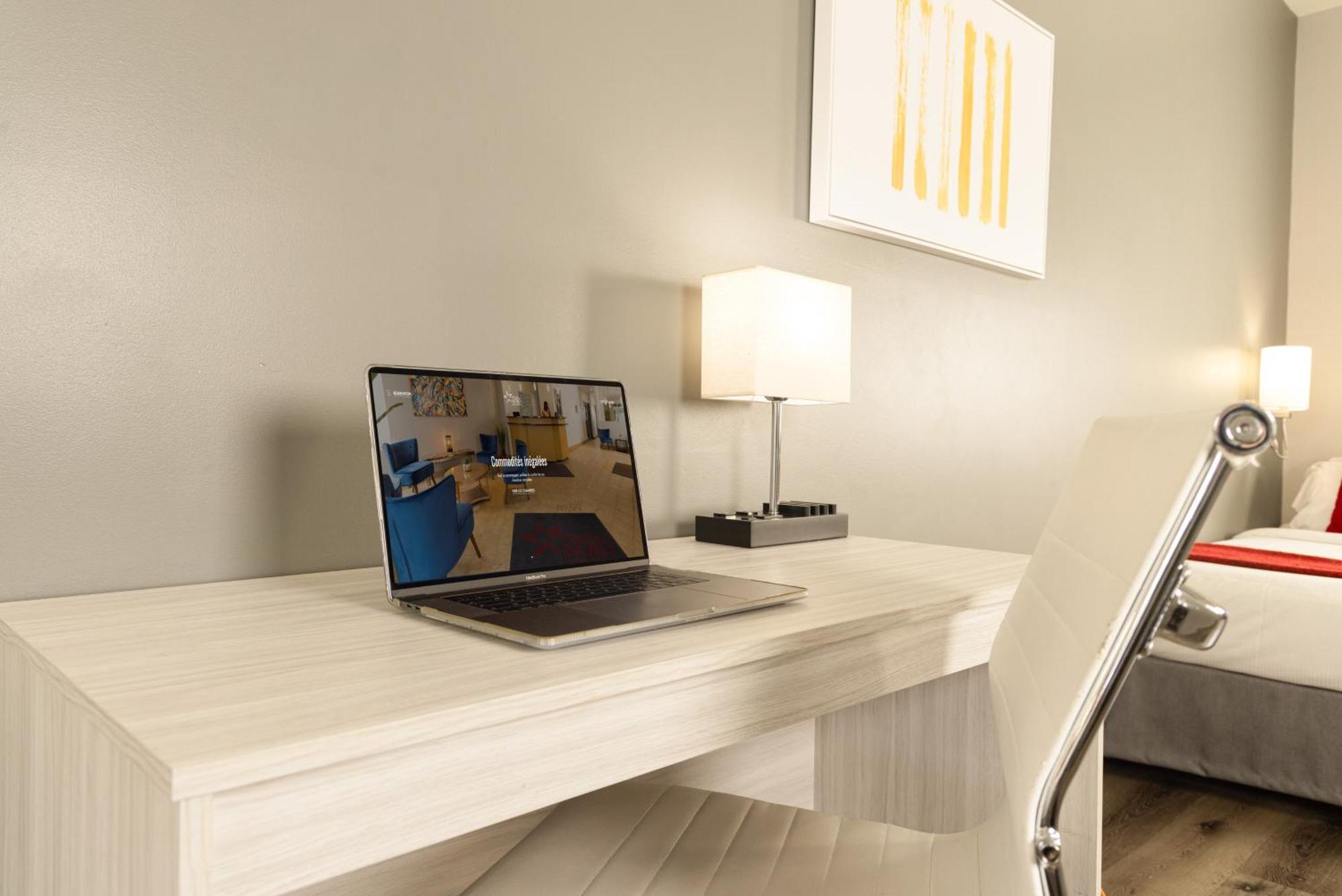 Family Room,1596866349:JPEG
