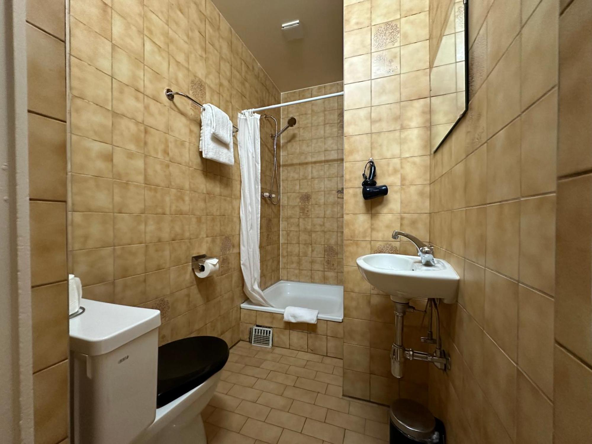 Chambre Simple avec Salle de Bains Extérieure Privative