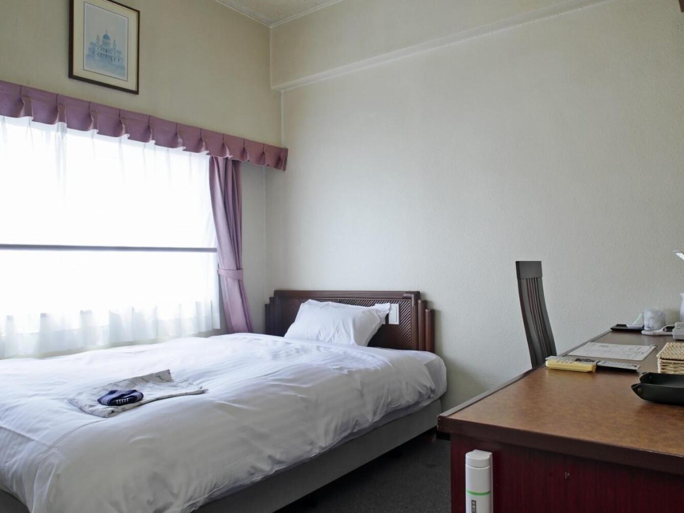 Chambre Double avec Petit Lit Double - Non-Fumeurs
