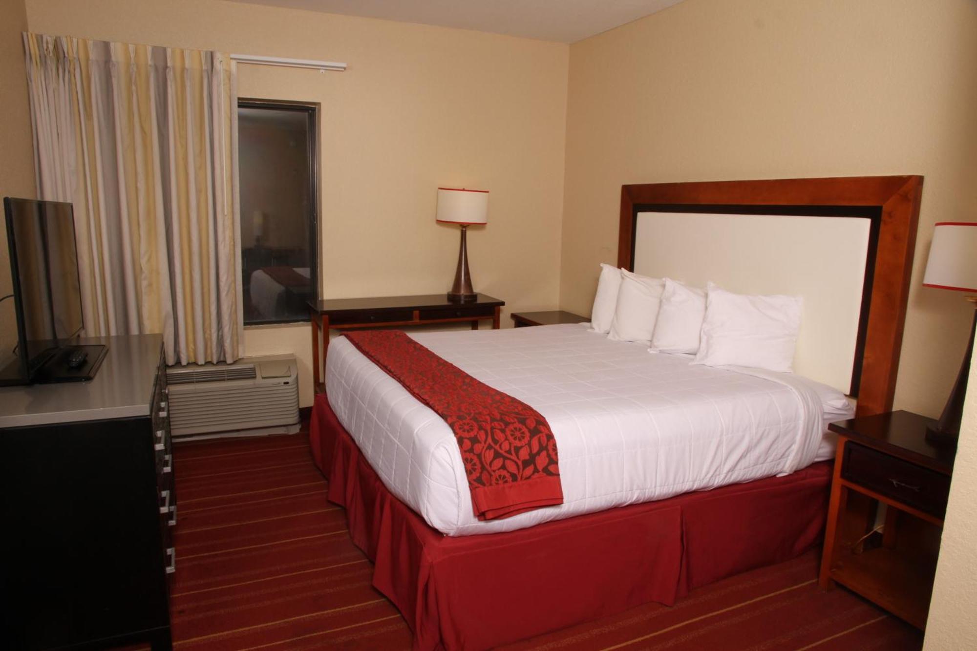 King Room - Disability Access/Non-Smoking