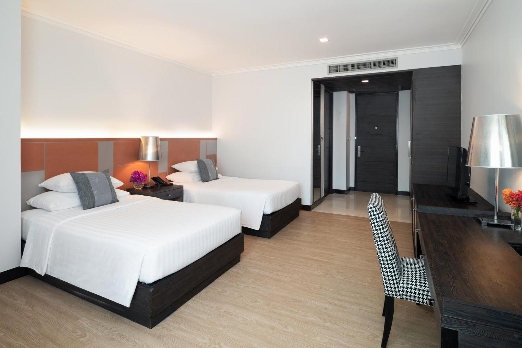 Premier Room (North Tower),1623712489:JPEG