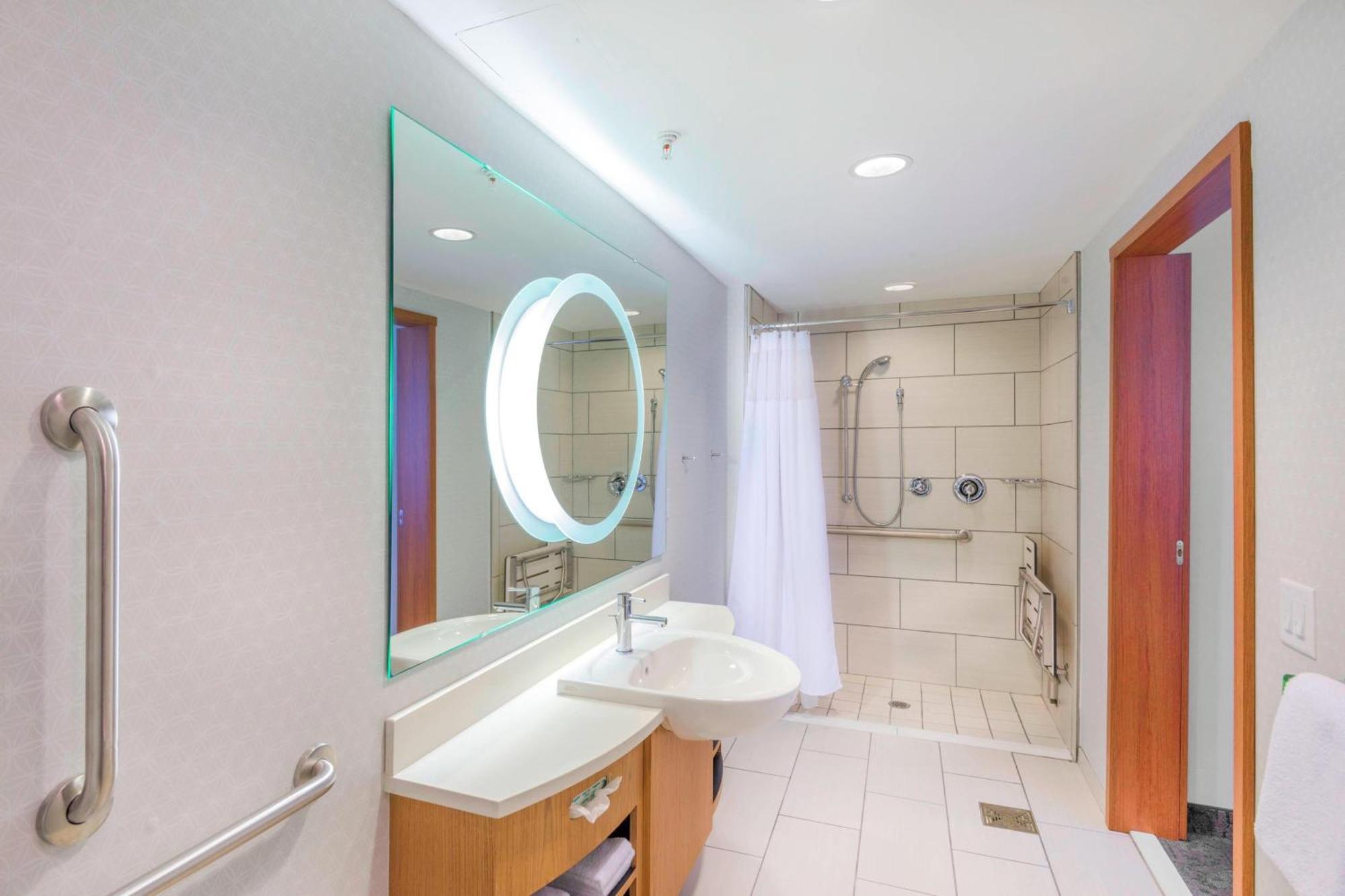 One-Bedroom King Suite with Trundle Sofa - Hearing Accessible,1634434046:JPEG